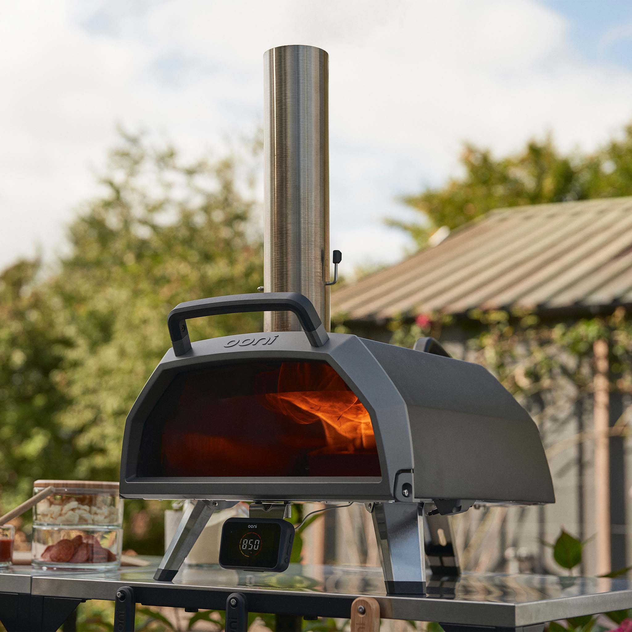 Ooni Karu 2 Pro Multi-Fuel Pizza Oven- 2nd Generation 7 Ooni Karu 2 Pro Multi-Fuel Pizza Oven- 2nd Generation