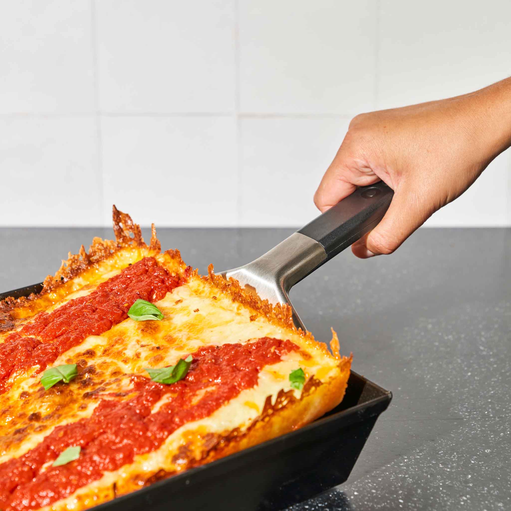 Ooni Pan Pizza Spatula 3 Ooni Pan Pizza Spatula