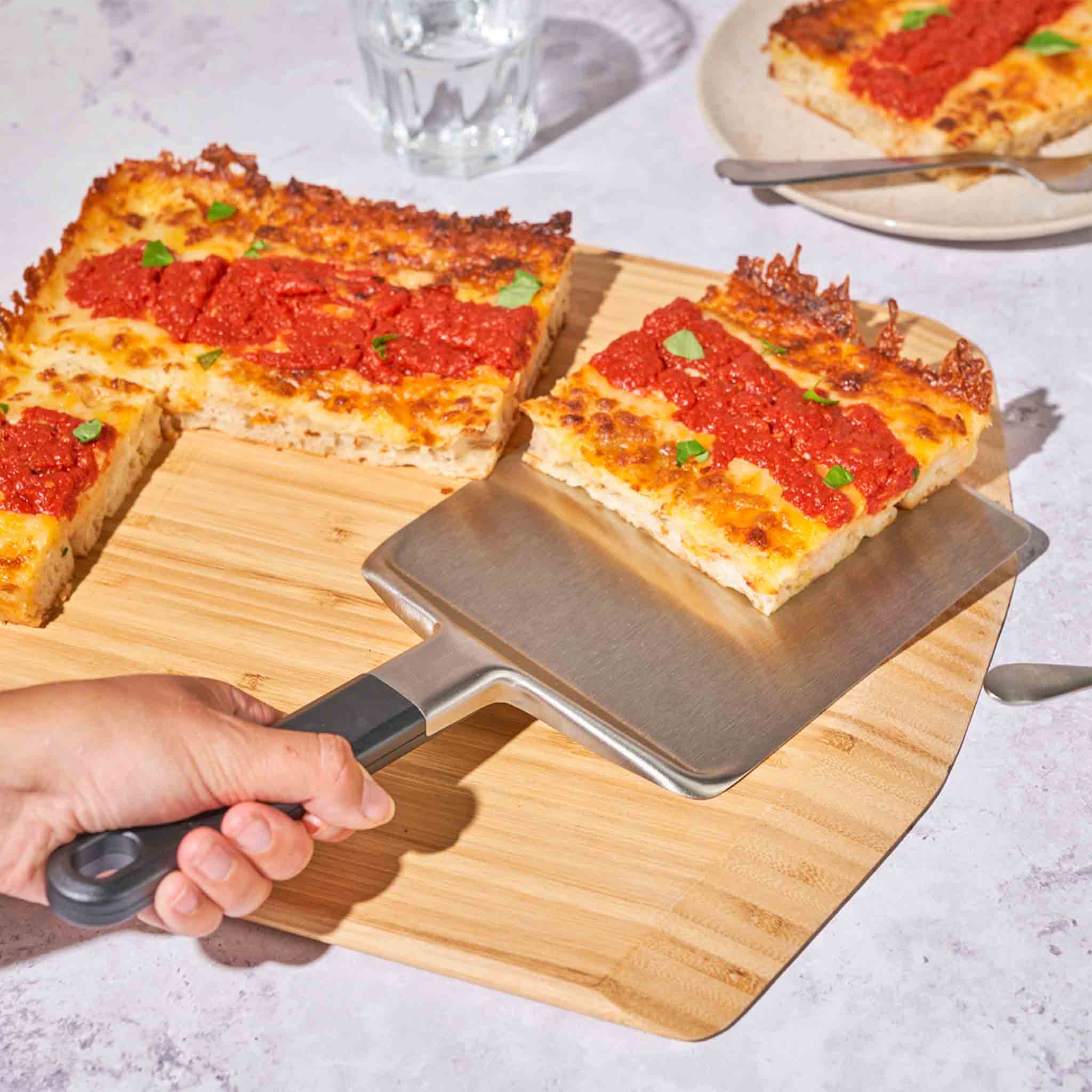 Ooni Pan Pizza Spatula 5 Ooni Pan Pizza Spatula