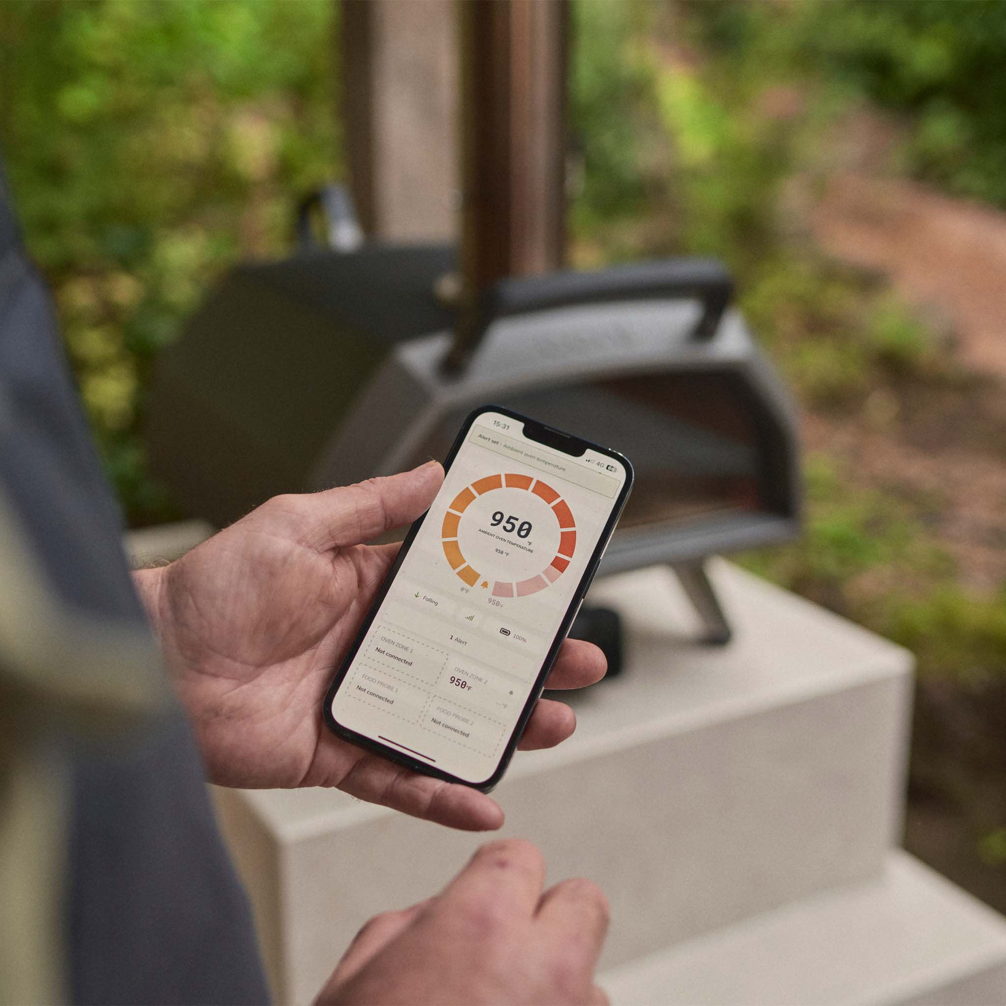 Ooni Connect™ Digital Temperature Hub 4 Ooni Connect™ Digital Temperature Hub