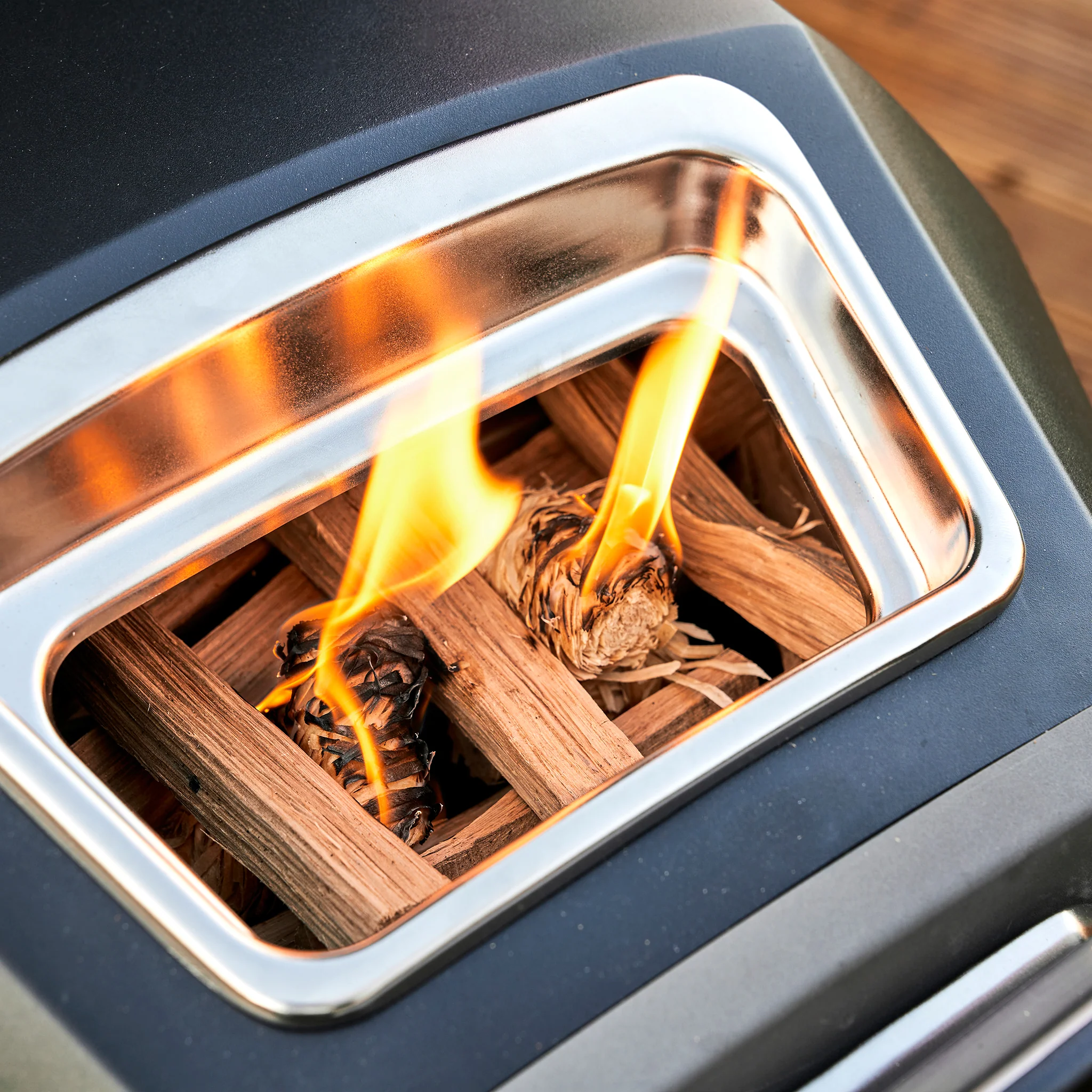 Ooni Karu 2 Multi-Fuel Pizza Oven- 2nd Generation 7 Ooni Karu 2 Multi-Fuel Pizza Oven- 2nd Generation